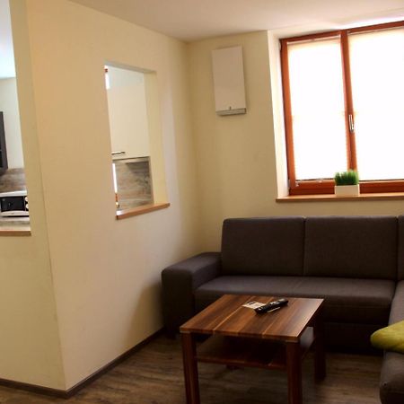 Greenpartment Boardinghouse Neustadt Neustadt an der Donau Bagian luar foto