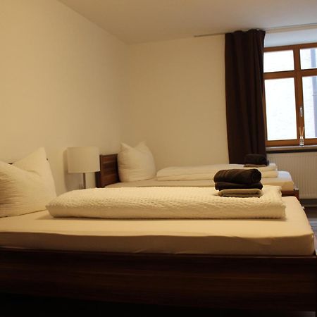 Greenpartment Boardinghouse Neustadt Neustadt an der Donau Ruang foto