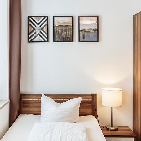 Greenpartment Boardinghouse Neustadt Neustadt an der Donau Bagian luar foto