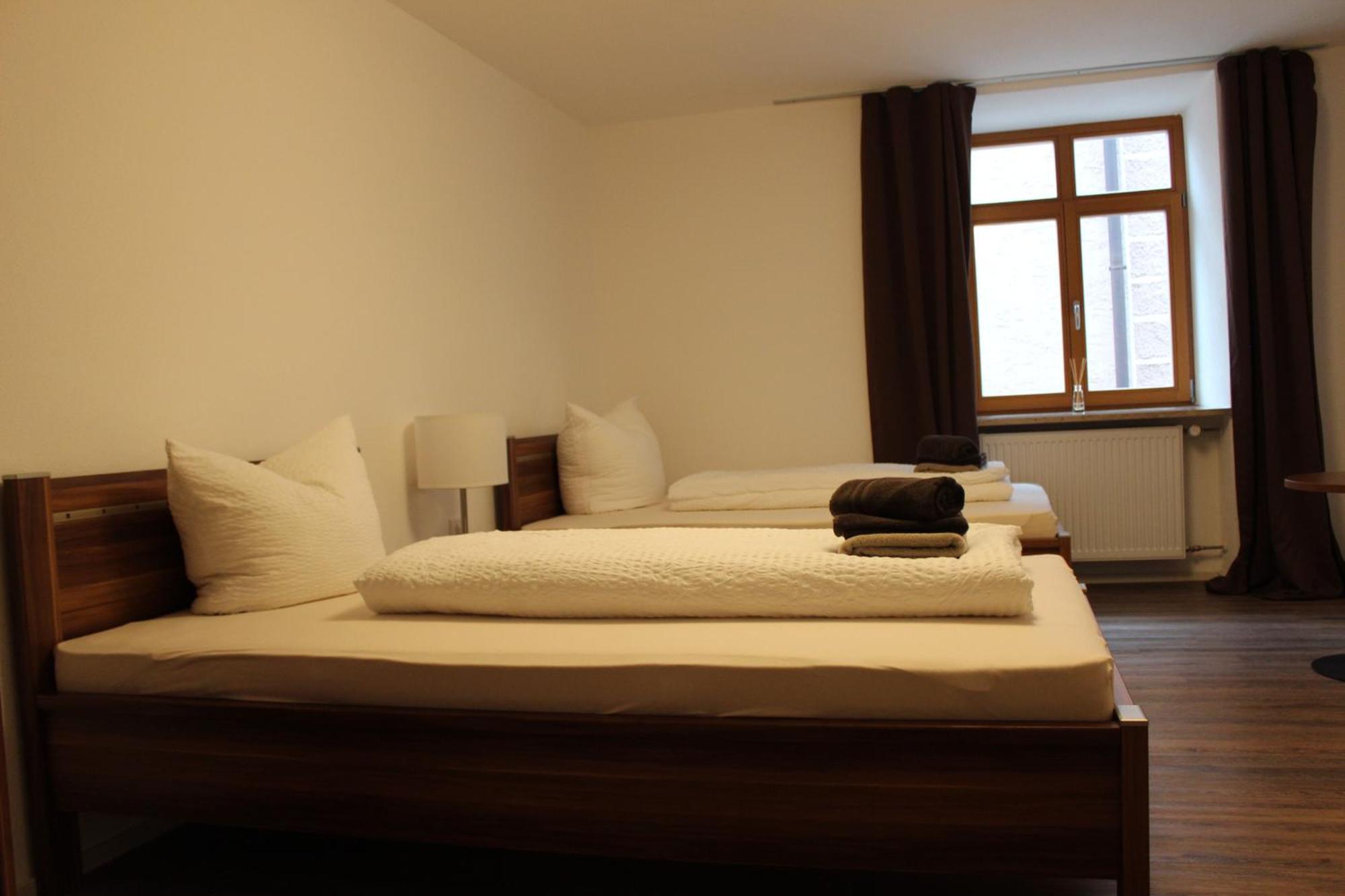 Greenpartment Boardinghouse Neustadt Neustadt an der Donau Ruang foto