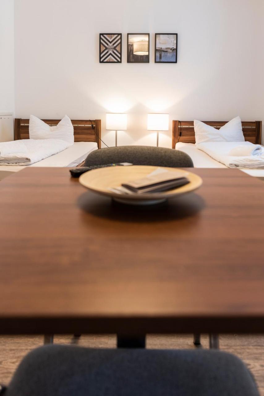 Greenpartment Boardinghouse Neustadt Neustadt an der Donau Bagian luar foto