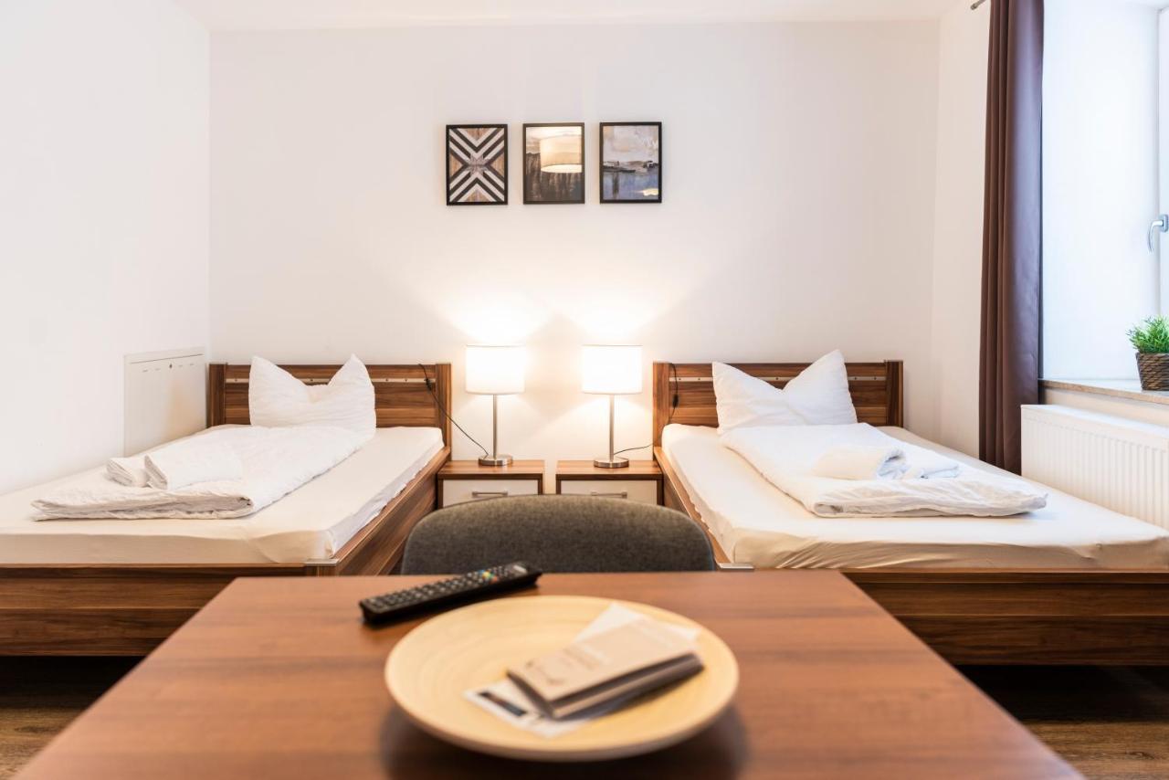 Greenpartment Boardinghouse Neustadt Neustadt an der Donau Bagian luar foto